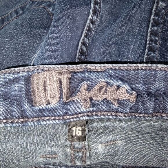 Kut from the Kloth straight leg denim jeans size 16 - Picture 6 of 8